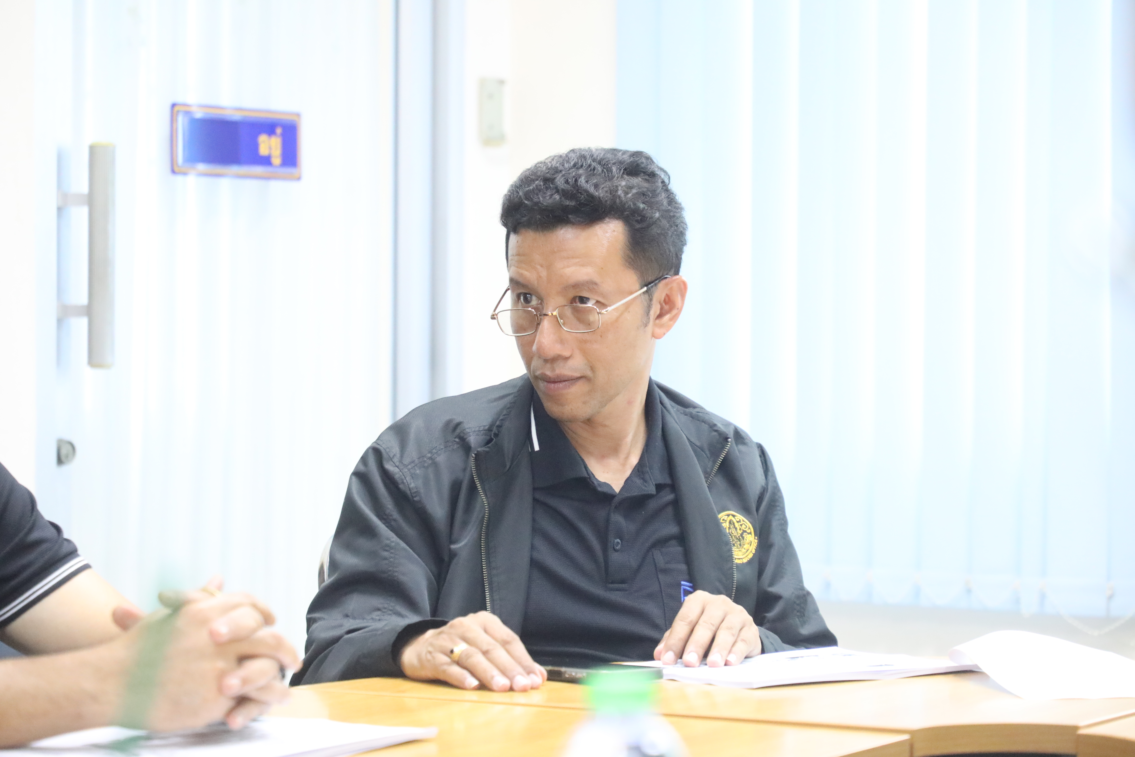 title - เลขาธิการ ส.ป.ก. ตรวจเยี่ยม สำนักงานการปฏิรูปที่ดินจังหวัดชลบุรี